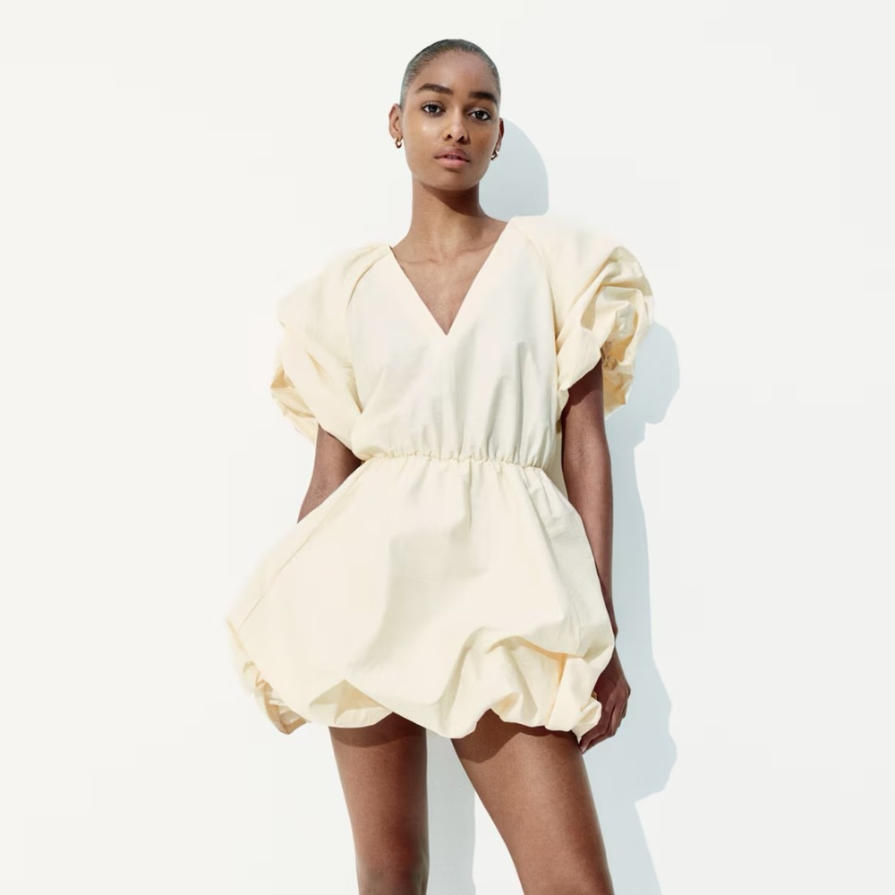 H&M Light Yellow Bubble Hem Dress NWT SZ XSMALL